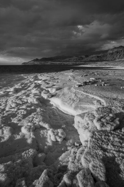 死海风景照片黑白版