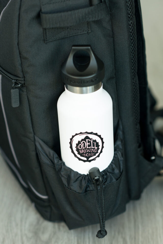 美国Gear S17相机背包水瓶