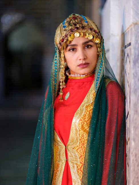 乌兹别克斯坦撒马尔罕，一名女演员的肖像